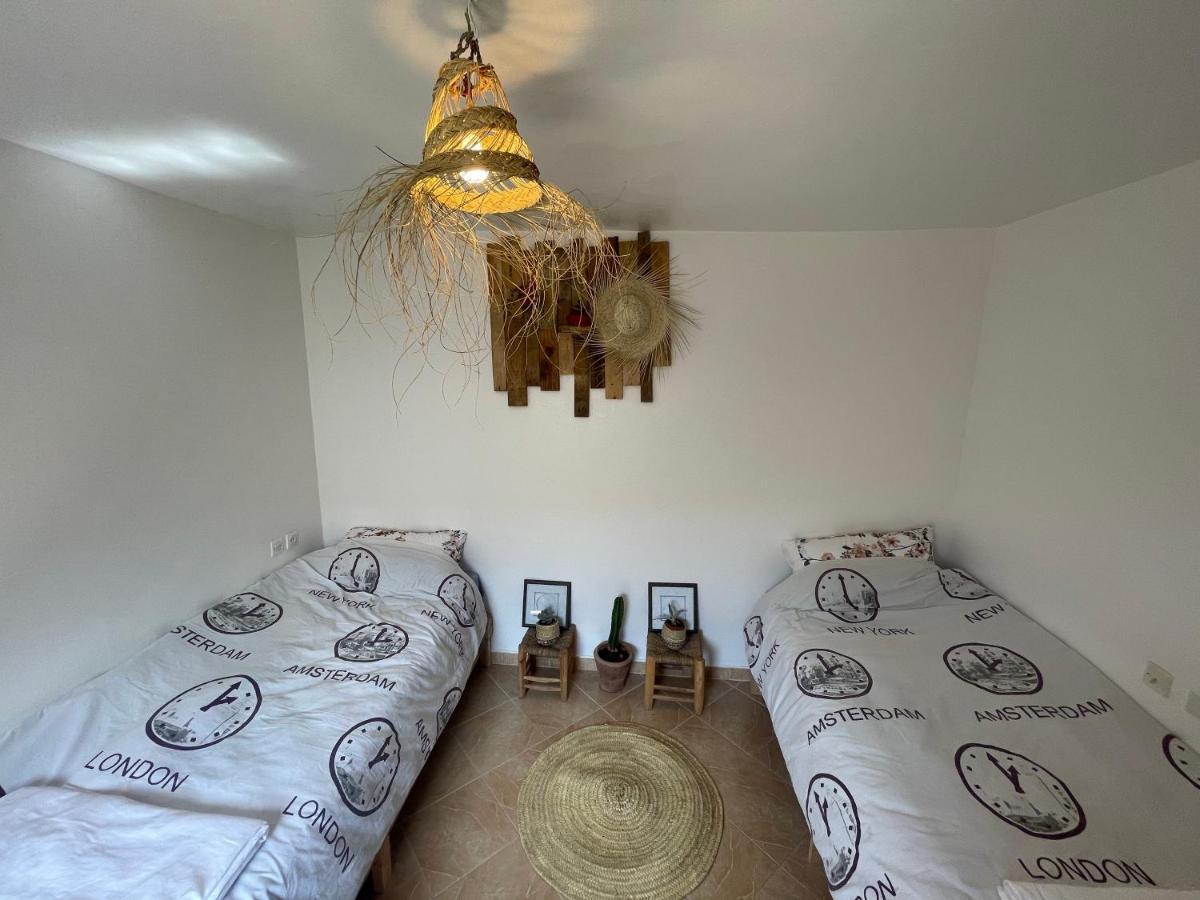 We Surf Morocco Boutique House Hostel Taghazout Ngoại thất bức ảnh