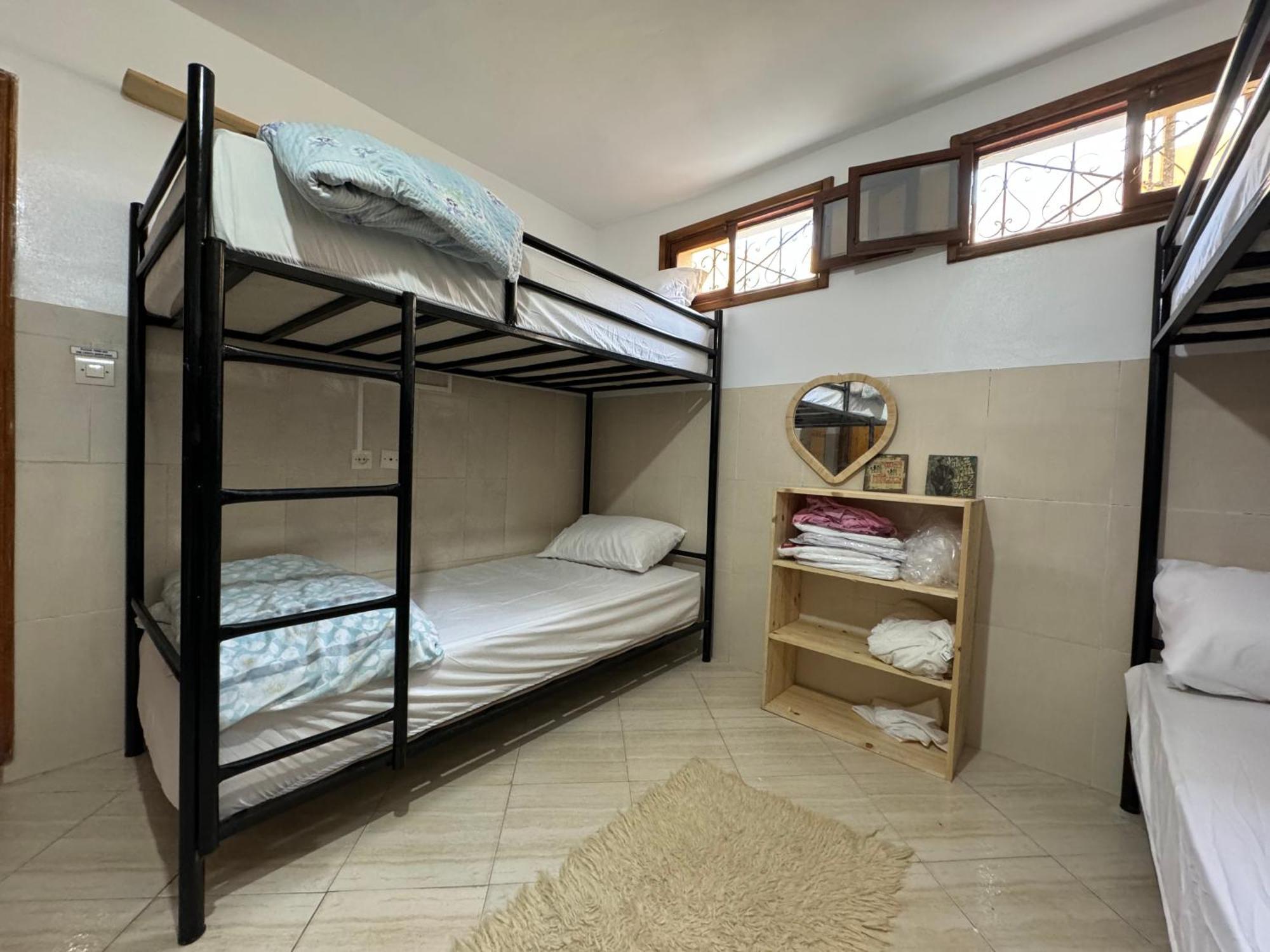 We Surf Morocco Boutique House Hostel Taghazout Ngoại thất bức ảnh
